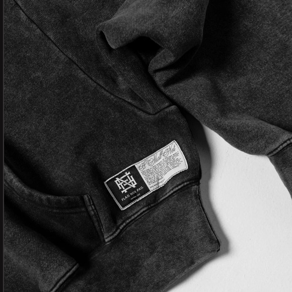 Flag Nor Fail oversize cropped Women's hoodie NWT - Picture 3 of 5